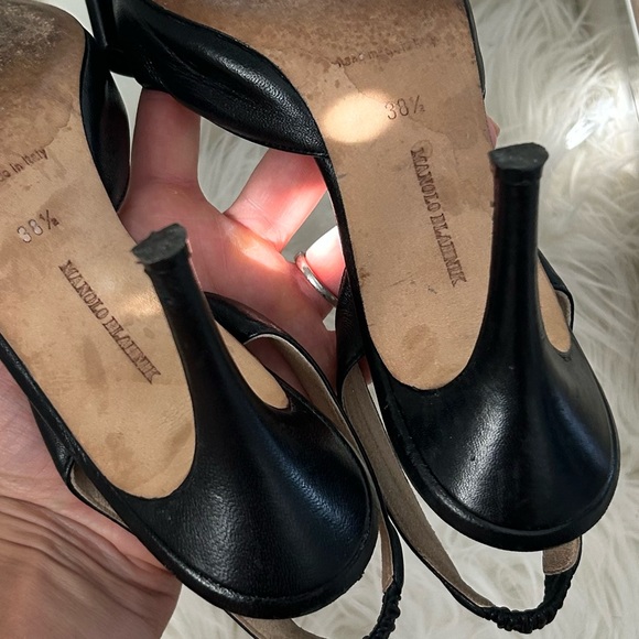 Manolo Blahnik Leather Slingback Pumps, Bow Detail, EU size 38.5 - Picture 8 of 9